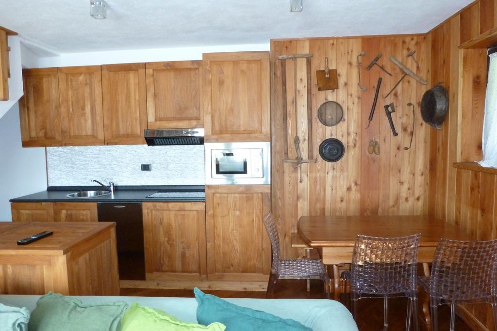 Apartment Gerandin Champoluc Eksteriør bilde